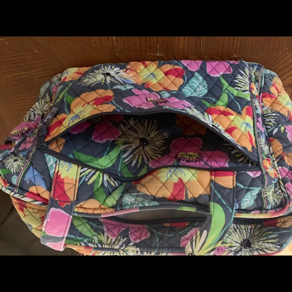 Vera Bradley Tote - Picture 6 of 8